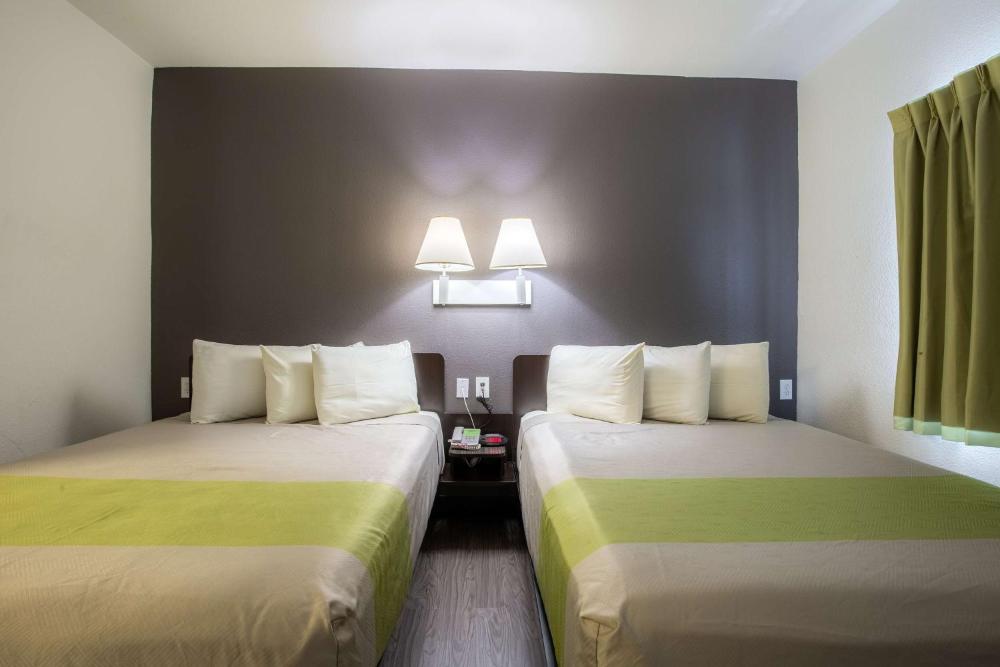 Quadruple Room - Smoking interior